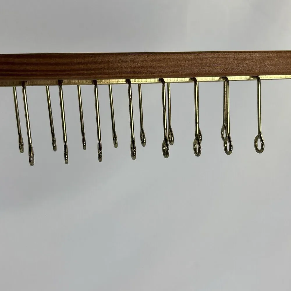 Vintage Wood Metal Wall Mount 36 Hook Tie Rack Belt Scarf Organizer